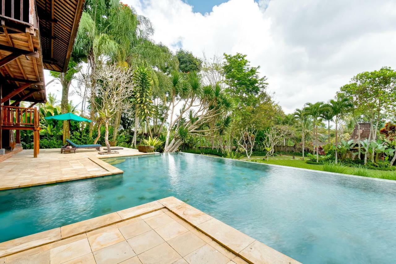 Villa Atas Awan Payangan Bagian luar foto